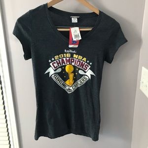 New with tags nba final cavs t-shirt